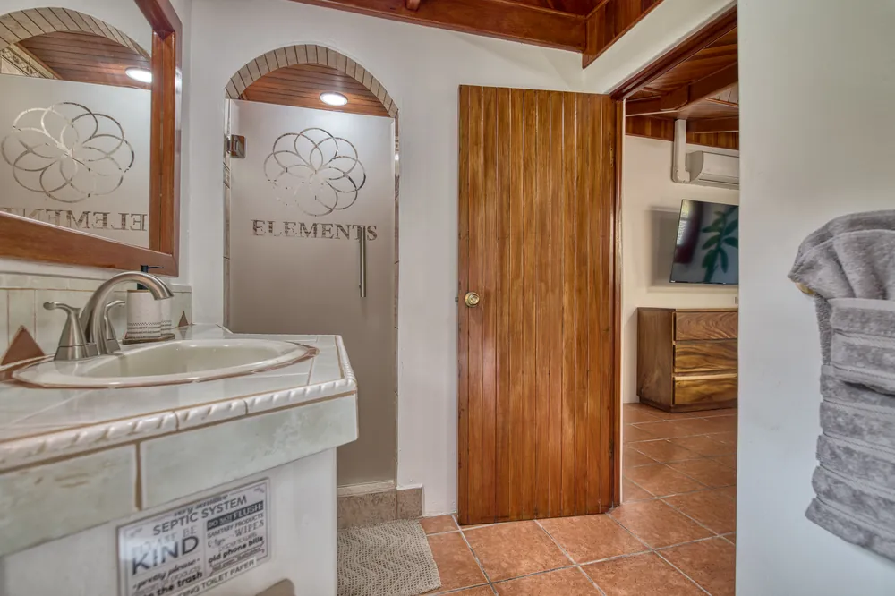 Bathroom at Elements