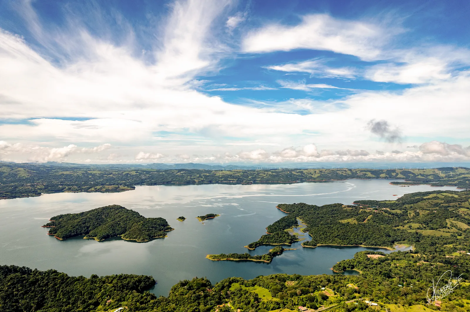 Lake Arenal and the rainforest at Elements