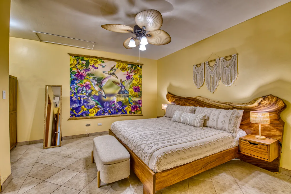 King bedroom at Casa Grande
