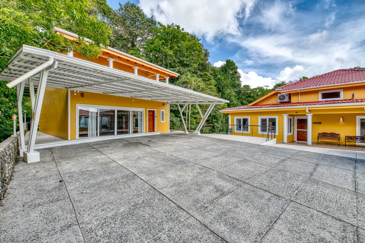 Casa de Luz exterior
